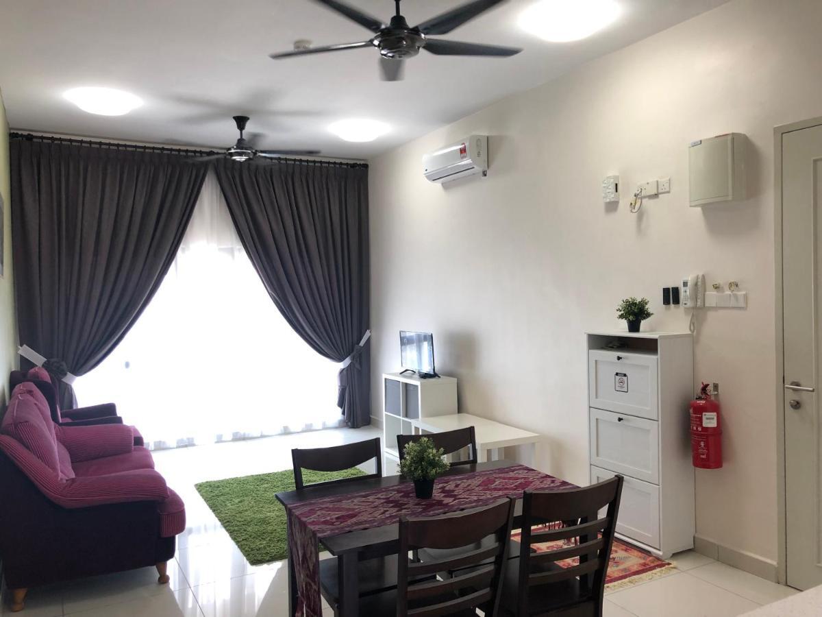 Vistamuslim Homestay 체라스 외부 사진